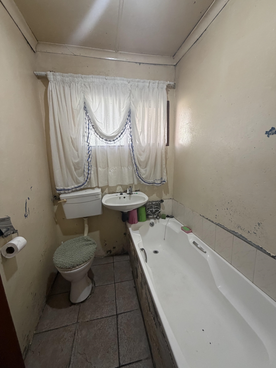 4 Bedroom Property for Sale in Buffalo Flats Eastern Cape